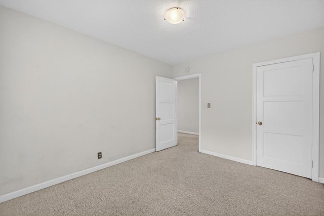 4601 V St, Sacramento, CA 95817