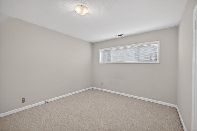 4601 V St, Sacramento, CA 95817