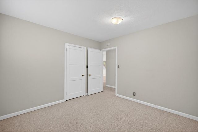 4601 V St, Sacramento, CA 95817