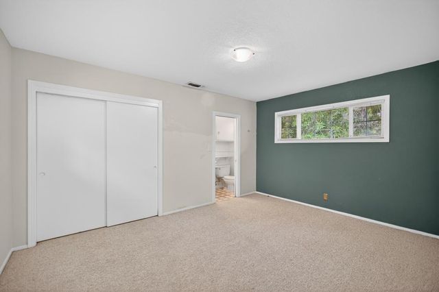 4601 V St, Sacramento, CA 95817