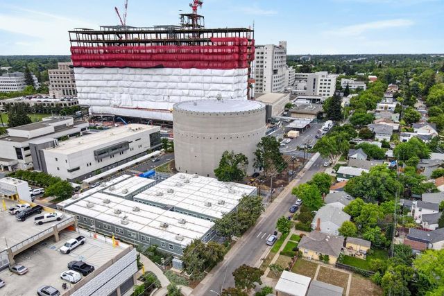 4601 V St, Sacramento, CA 95817