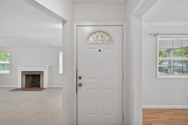 4601 V St, Sacramento, CA 95817