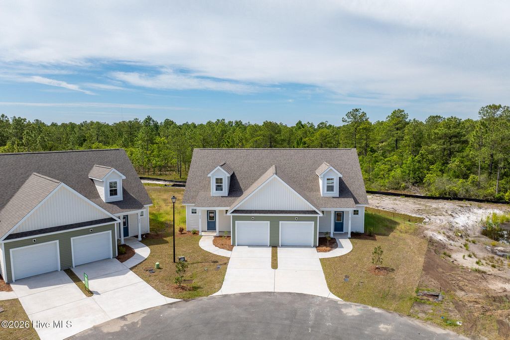 227 Sandpiper Place, Holly Ridge, NC 28445