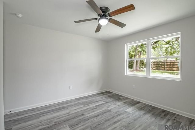 9369 W Pomona Dr, Baton Rouge, LA 70815