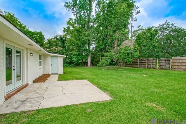9369 W Pomona Dr, Baton Rouge, LA 70815