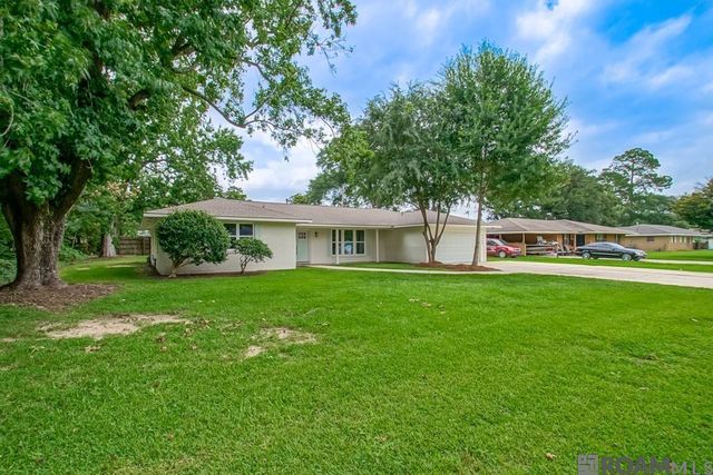 9369 W Pomona Dr, Baton Rouge, LA 70815