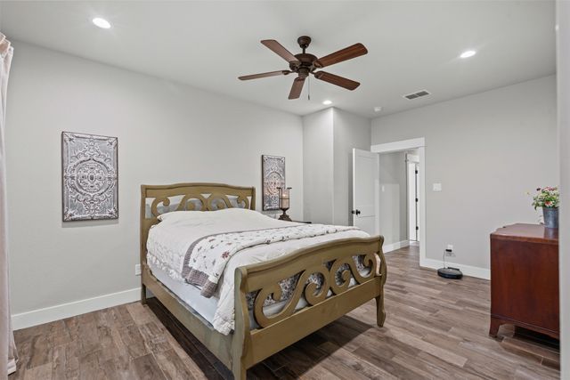 205 El Dorado Trail, Millsap, TX 76066