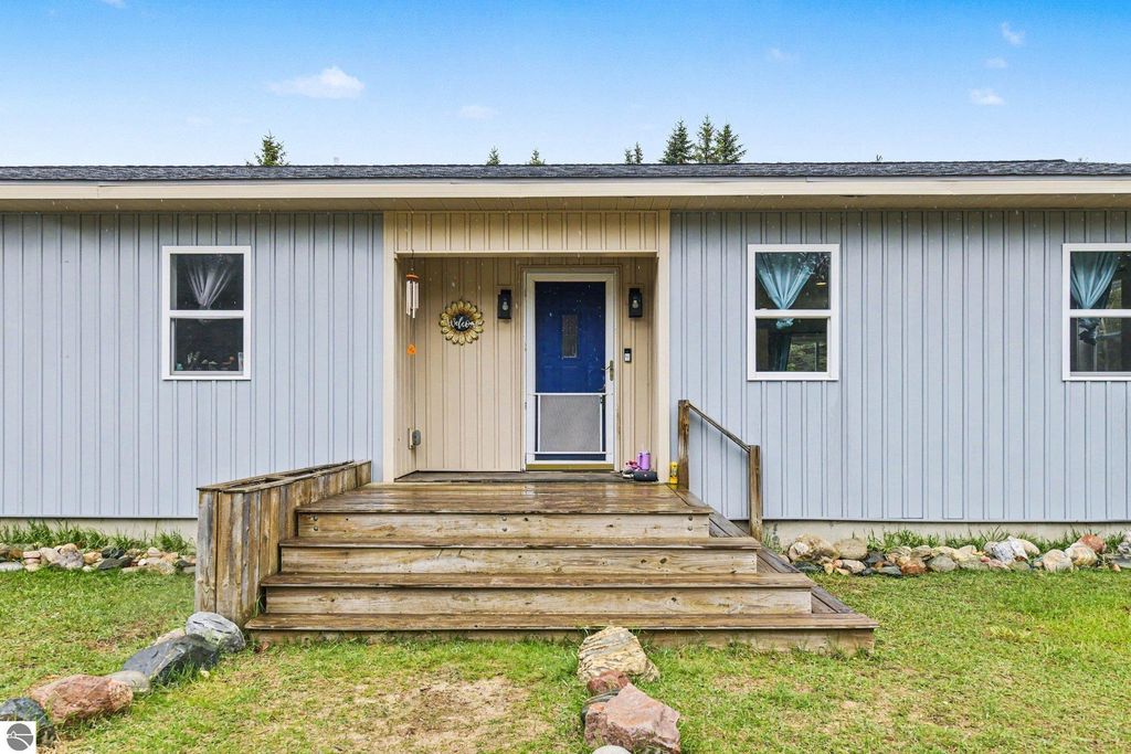 Image 2 of property listing at 11675 SW Coster Road, Fife Lake, MI 49633
