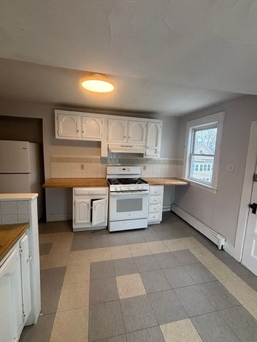 1384 Gorham St. 3, Lowell, MA 01852