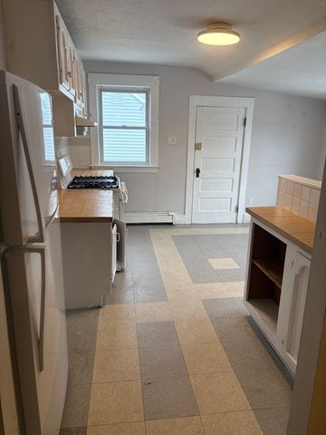 1384 Gorham St. 3, Lowell, MA 01852