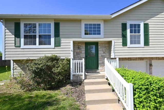 15380 NW 137th Street, Platte City, MO 64079
