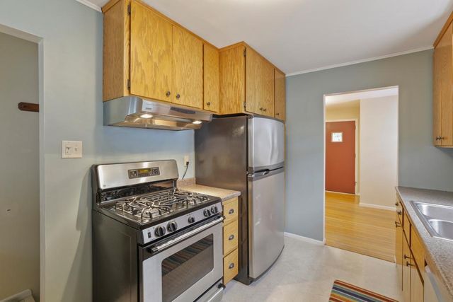 3340 Utah Avenue S, Saint Louis Park, MN 55426