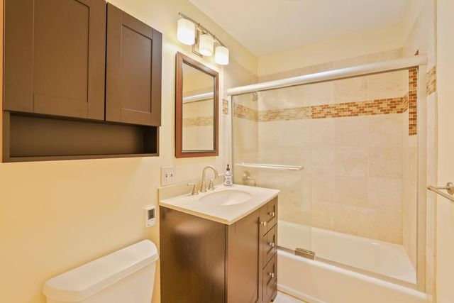 3340 Utah Avenue S, Saint Louis Park, MN 55426