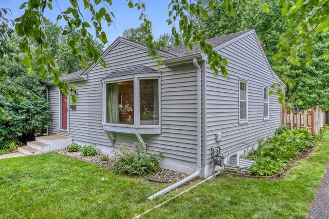 3340 Utah Avenue S, Saint Louis Park, MN 55426