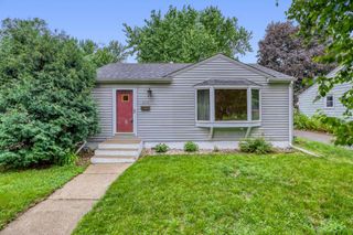 3340 Utah Avenue S, Saint Louis Park, MN 55426