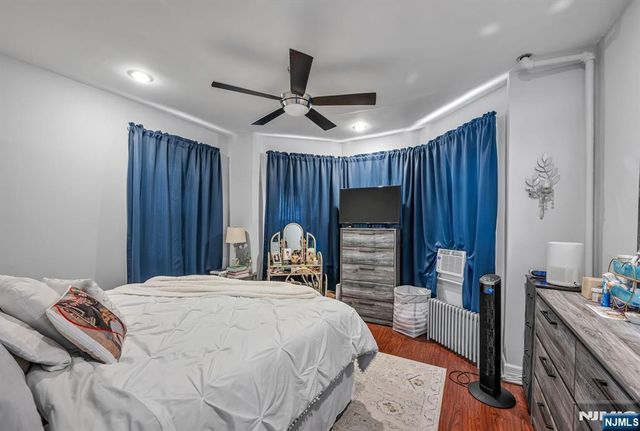 50 Chestnut Street, Belleville, NJ 07109