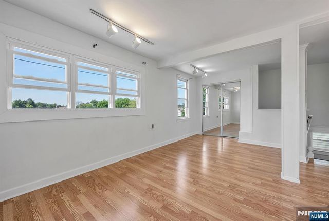 50 Chestnut Street, Belleville, NJ 07109