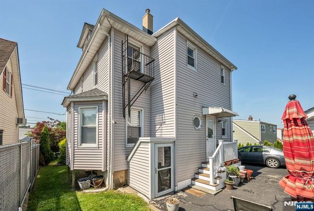 50 Chestnut Street, Belleville, NJ 07109