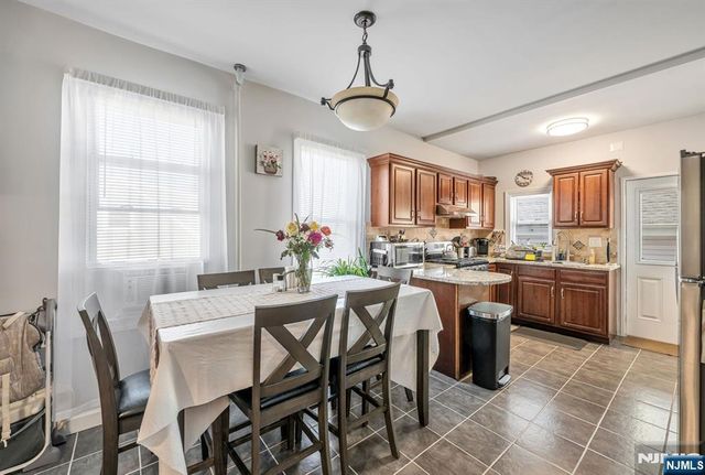 50 Chestnut Street, Belleville, NJ 07109