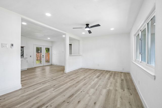 11506 Abston Lane, Dallas, TX 75218