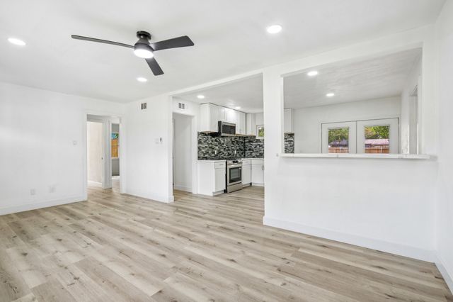 11506 Abston Lane, Dallas, TX 75218