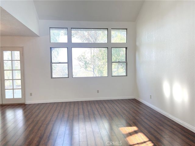 2985 Amber, Corona, CA 92882