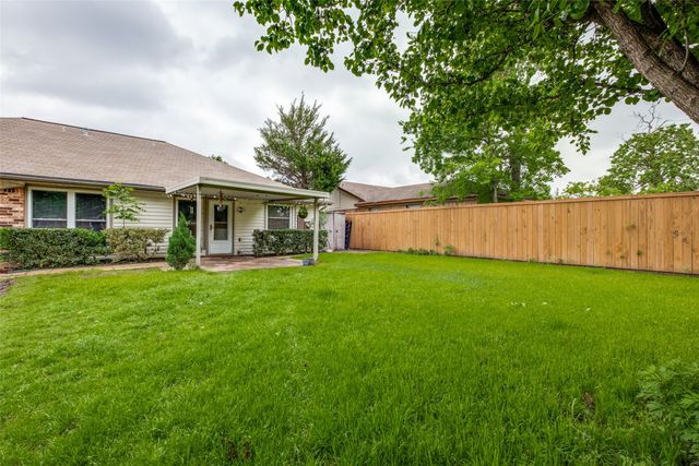 1309 Laredo Lane, Mesquite, TX 75150
