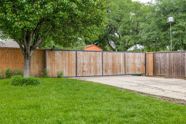 1309 Laredo Lane, Mesquite, TX 75150