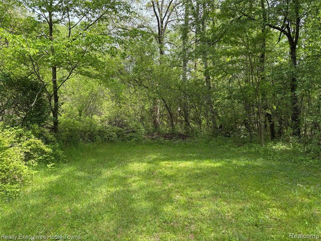 1782 Maple Road, Kimball, MI 48074
