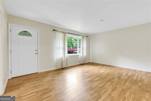 514 Macedonia Forest Circle, Canton, GA 30115