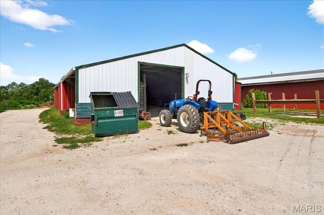 28699 Roelker Road, Wright City, MO 63390