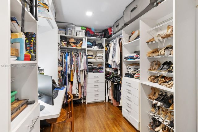 5601 Maggiore St, Coral Gables, FL 33146