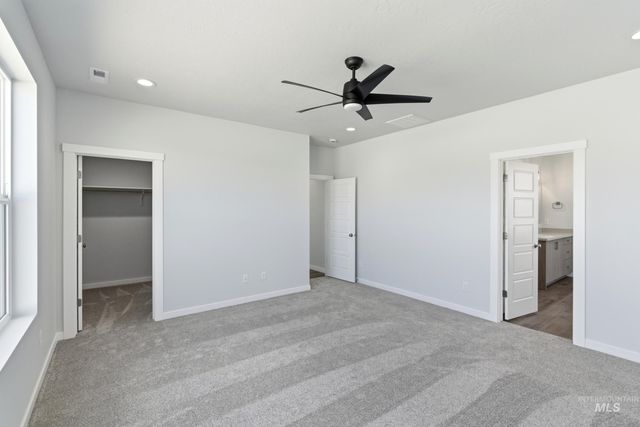 8296 E Presley Ct, Nampa, ID 83687