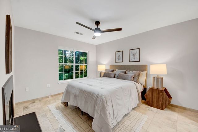 3655 Habersham Road NE B141, Atlanta, GA 30305