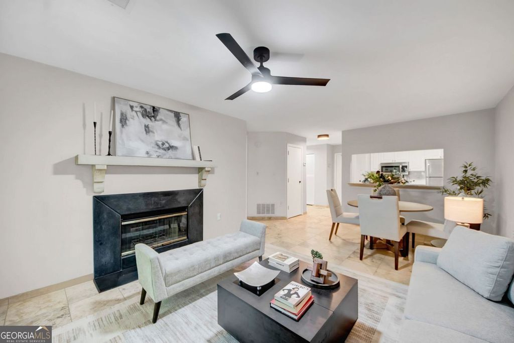 3655 Habersham Road NE B141, Atlanta, GA 30305