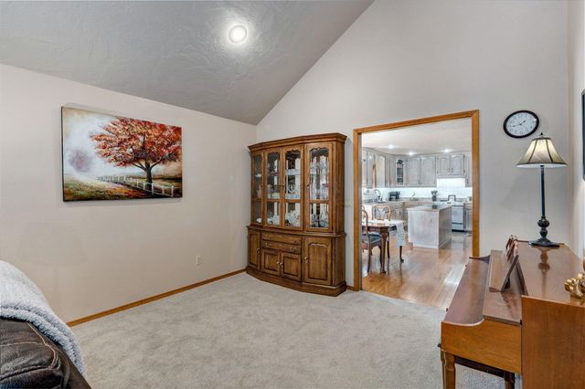 2009 N Steeple Chase Court, Nixa, MO 65714