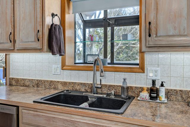 2009 N Steeple Chase Court, Nixa, MO 65714