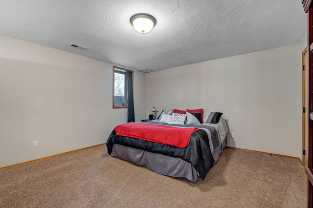 2009 N Steeple Chase Court, Nixa, MO 65714