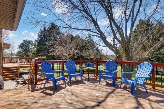 2009 N Steeple Chase Court, Nixa, MO 65714