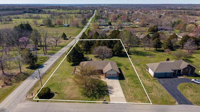 2009 N Steeple Chase Court, Nixa, MO 65714