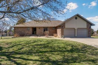 2009 N Steeple Chase Court, Nixa, MO 65714