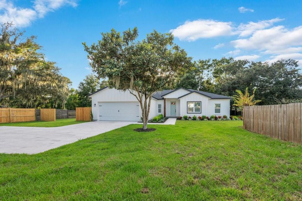 4807 S DOSSEY ROAD, Lakeland, FL 33811