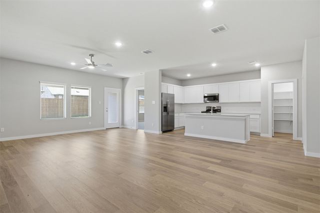 617 Marigold Hill Way, Mckinney, TX 75071