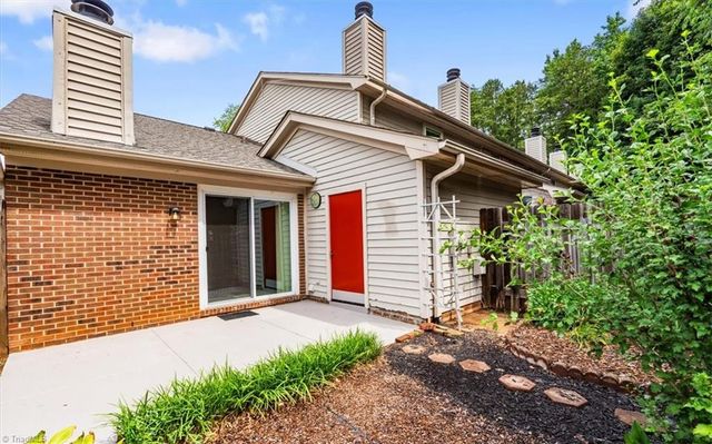 2645 Cottage Place, Greensboro, NC 27455