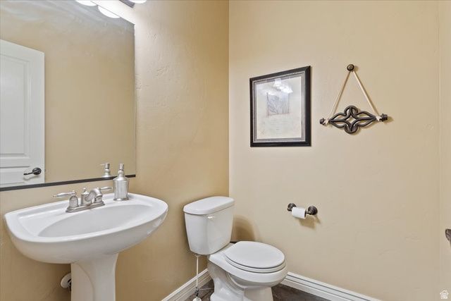 431 N 1050 E, Layton, UT 84040