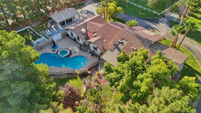 6600 Via Provenza Avenue, Las Vegas, NV 89131