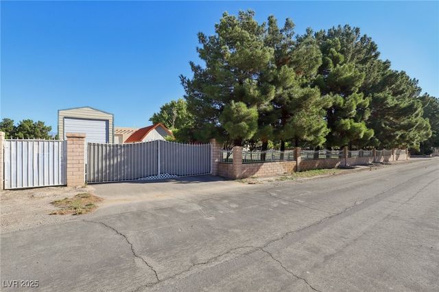 6600 Via Provenza Avenue, Las Vegas, NV 89131