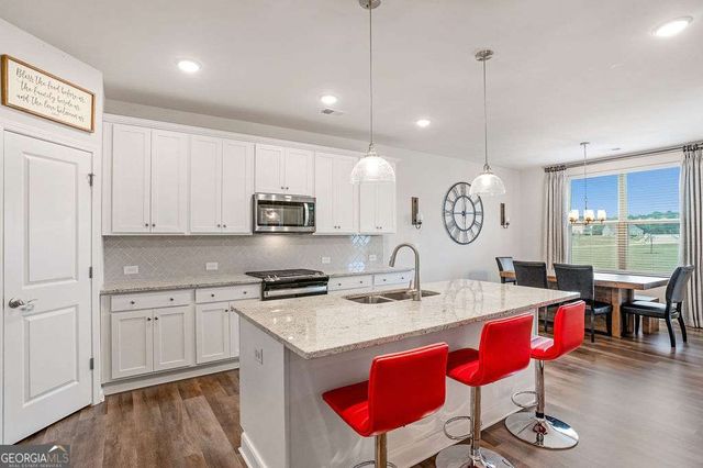 112 Leveret Road, Locust Grove, GA 30248