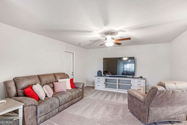 112 Leveret Road, Locust Grove, GA 30248