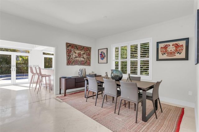 5794 SW 76th Ter, South Miami, FL 33143